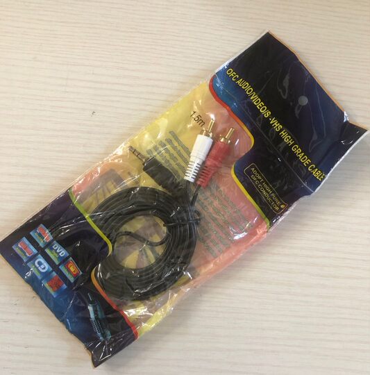 1 minute 2AV lotus head cable 1 meter 3 meter 5 meter audio cable 3.5 turn lotus head 1 minute 3 connector computer MP3 dedicated