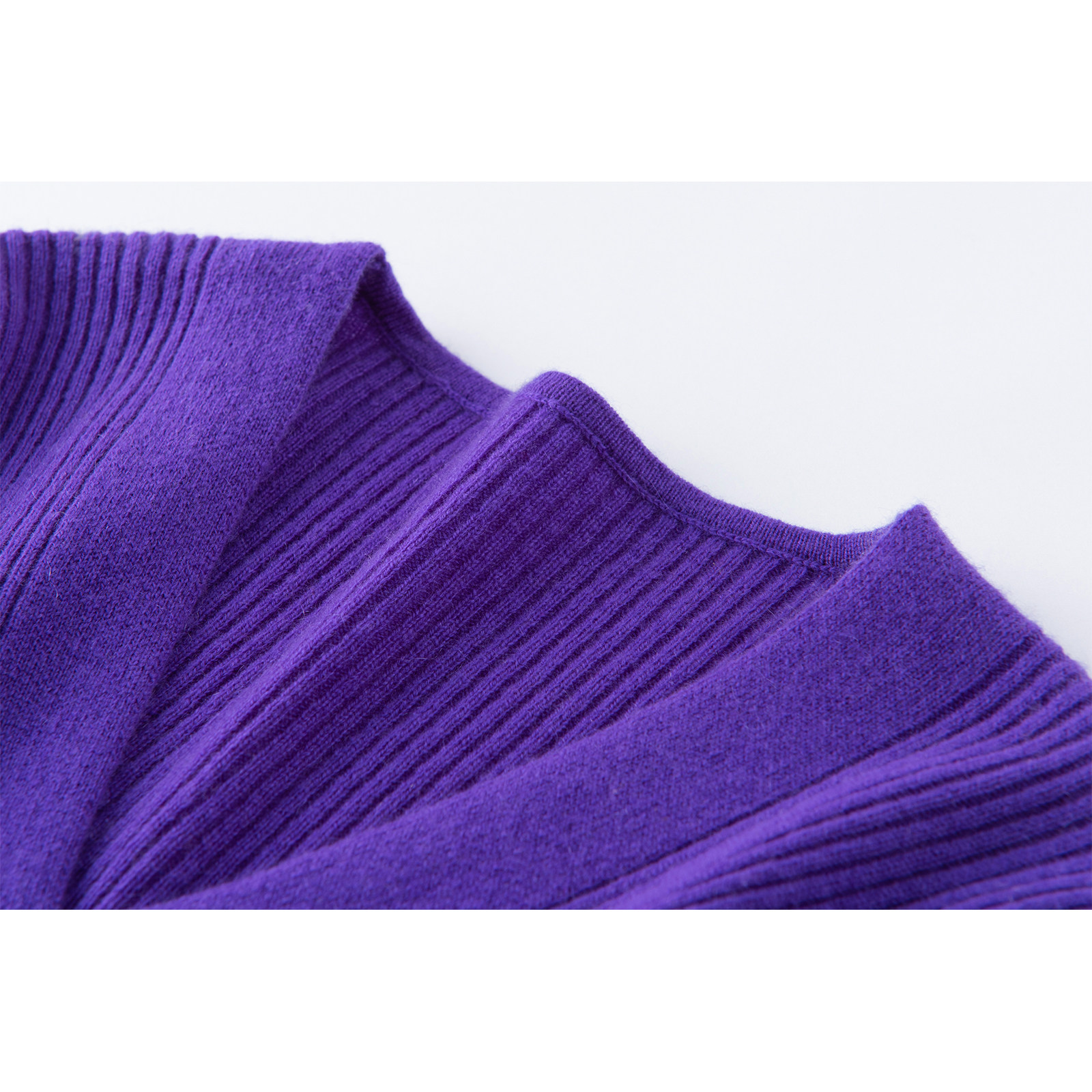 Really easy to wear ~ V-neck 100% pure cashmere sweater women's pure cashmere sweater knitted slim bottoming shirt