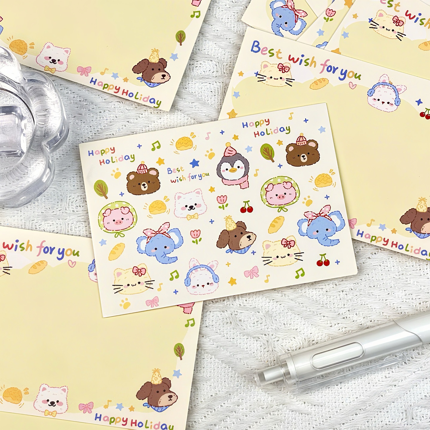 Cute pet paradise postcard, high-looking ins cute cartoon handwritten message card, student creative blessing greeting card