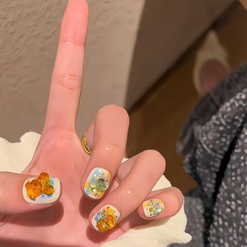 纯手工穿戴美甲多巴胺立体款小熊软糖卡通款ins风可爱款可拆卸款 - 图0