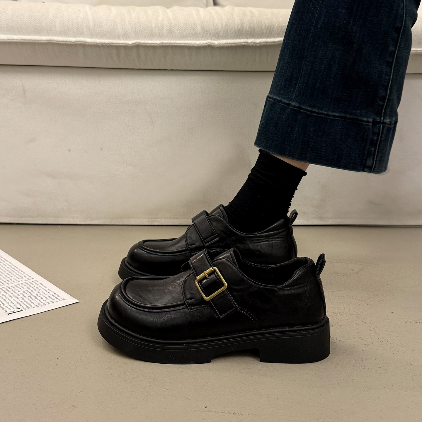 英伦风黑色厚底小皮鞋女加绒深口单鞋2026新款春秋季平底玛丽珍鞋,淘宝优惠券,粉丝福利购,淘宝优惠卷