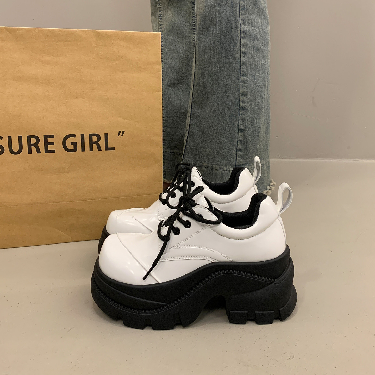 英伦厚底增高小皮鞋女秋冬系带深口单鞋2025新款松糕玛丽珍乐福鞋,淘宝优惠券,粉丝福利购,淘宝优惠卷