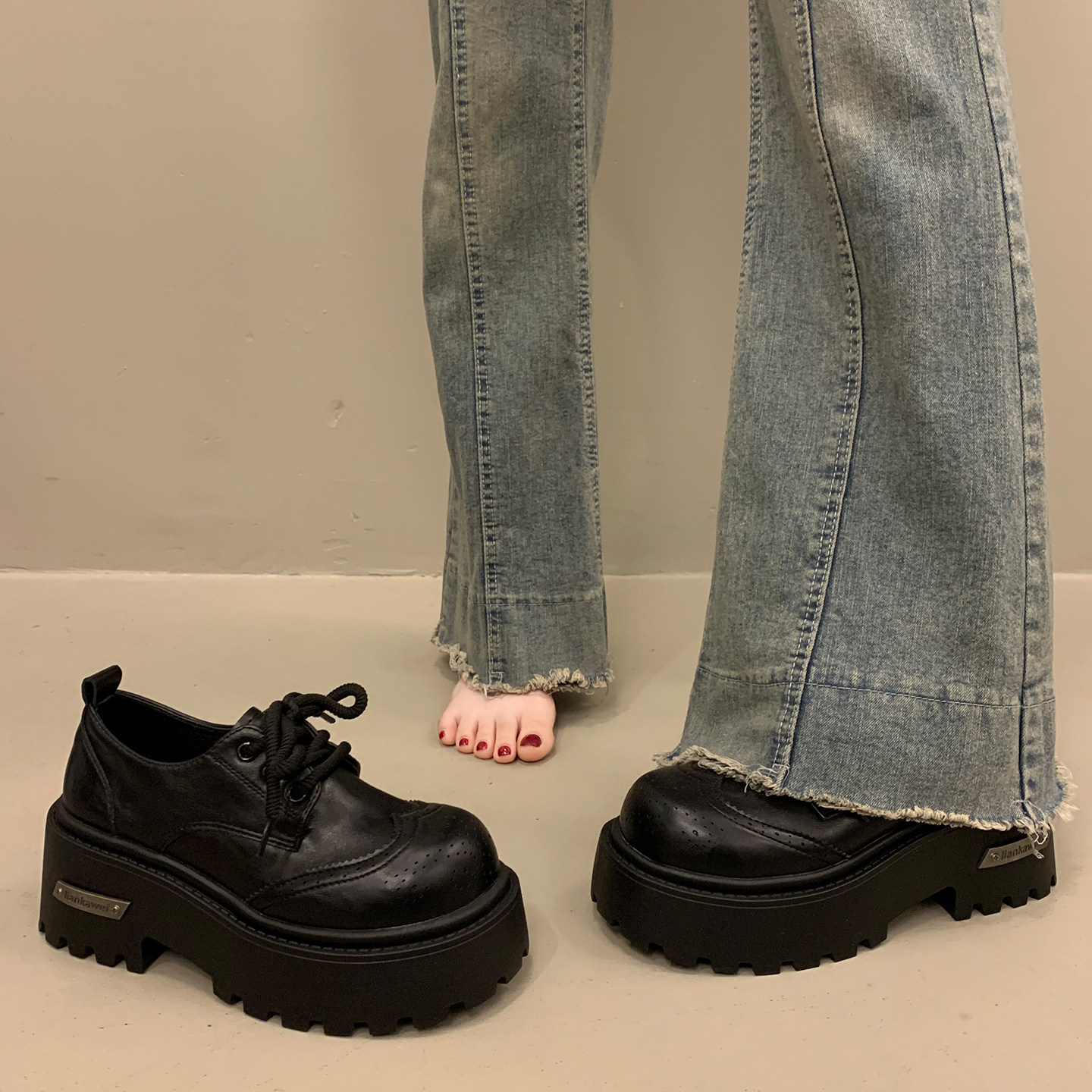 系带英伦厚底小皮鞋女深口单鞋2026新款春秋小众增高玛丽珍乐福鞋,淘宝优惠券,粉丝福利购,淘宝优惠卷