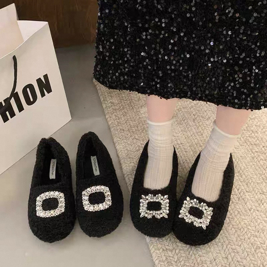 外穿2025秋冬季新款水钻方扣羊羔毛平底鞋女加绒保暖豆豆棉瓢鞋子,淘宝优惠券,粉丝福利购,淘宝优惠卷