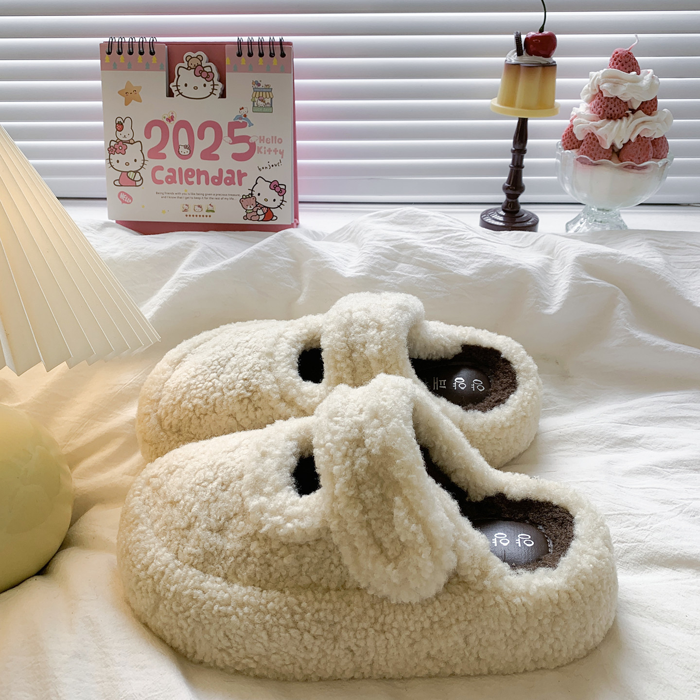 平底温柔舒适毛毛鞋女外穿2025秋冬新款仙女风加绒一字玛丽珍棉鞋,淘宝优惠券,粉丝福利购,淘宝优惠卷