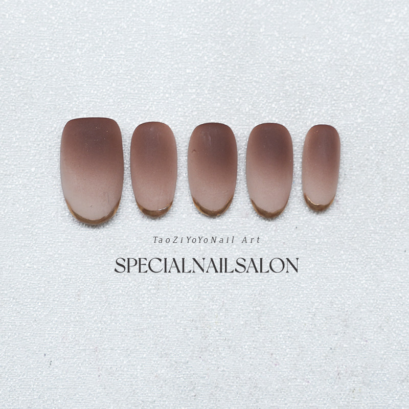 【摩卡雾影】纯手工穿戴甲秋冬美拉德简约磨砂棕褐色猫眼显白美甲,淘宝优惠券,粉丝福利购,淘宝优惠卷