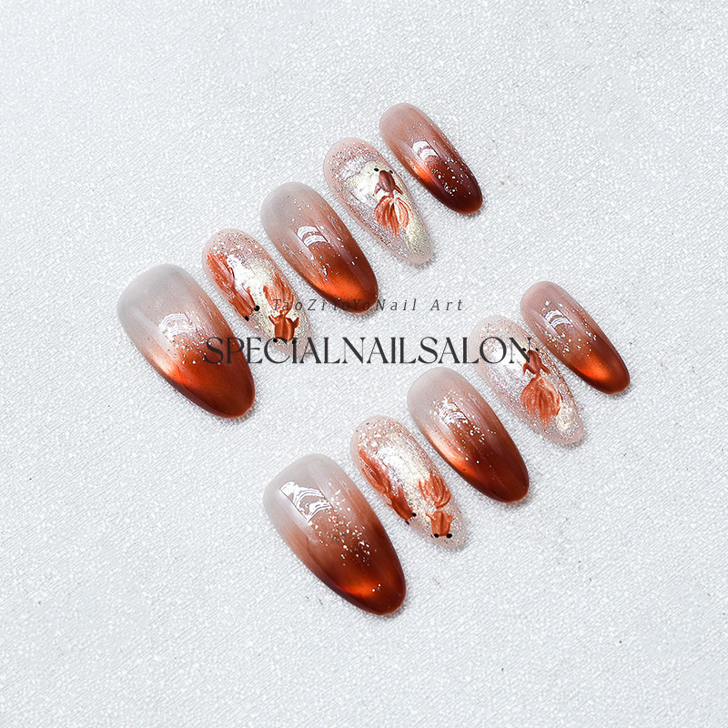 【好运锦鲤】纯手工穿戴甲晕染琥珀秋冬2025新款杏仁甲高级感美甲,淘宝优惠券,粉丝福利购,淘宝优惠卷