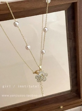 山茶花珍珠项链女2024年新款潮网红轻奢小众高级感气质锁骨链配饰