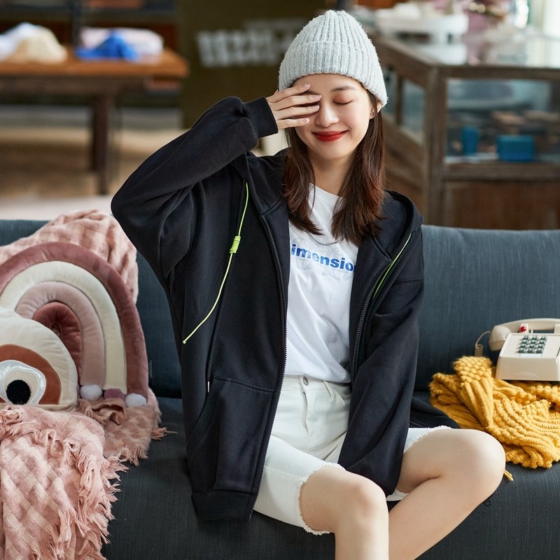 唐狮2021新款春秋短款韩版宽松卫衣 唐狮喜之乐短外套