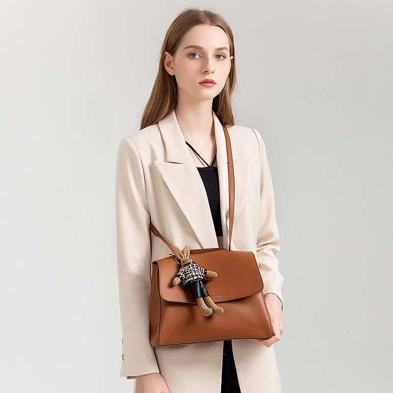 小ck软皮女大容量洋气手提水桶包 CALEEN KALVIN 箱包自营店女士包袋