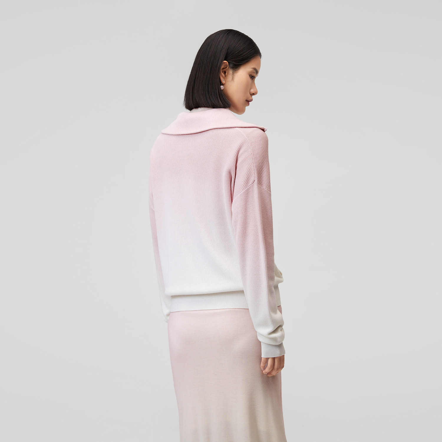 OVV秋冬新款女装吊染工艺粉色渐变拉链翻领休闲针织外套