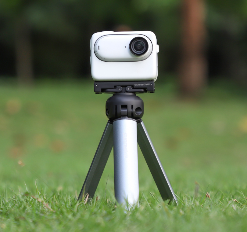 适用影石Insta360GO3磁吸快拆配件转接头GO3拇指相机快拆底座拓展 - 图0