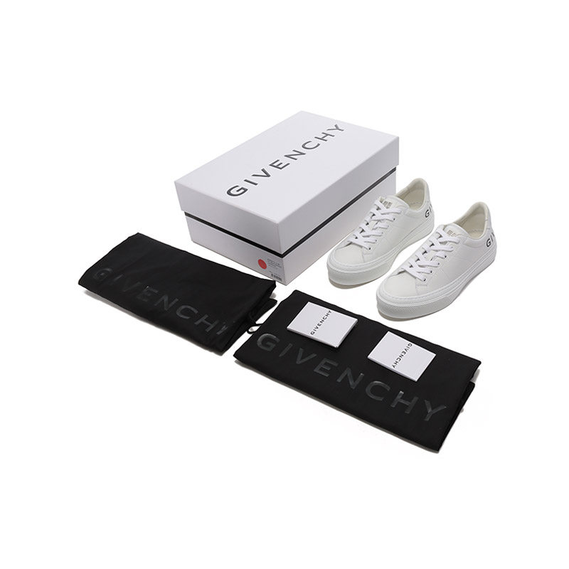  珍品网时尚休闲鞋