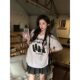ເສື້ອຍືດຄໍ V-sleeved ເສື້ອທີເຊີດເສື້ອຍືດແຂນສັ້ນຂອງເສື້ອຍືດແຂນຂວາຂອງແມ່ຍິງຮ້ອນ cat chic ພິມອອກ slimming ບາດເຈັບແລະເຄິ່ງແຂນເສື້ອທີເຊີດເທິງ