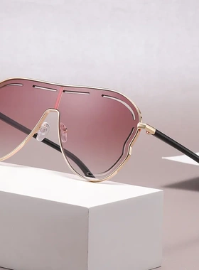 新款欧美连体大框蛤蟆形墨镜 欧美个性户外太阳镜镂空Y2K太阳镜片