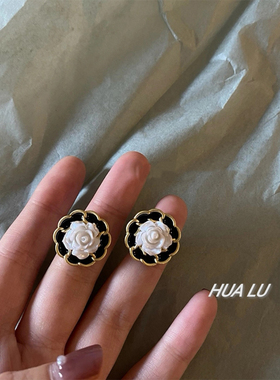 HUALU-vintage中世纪法式复古山