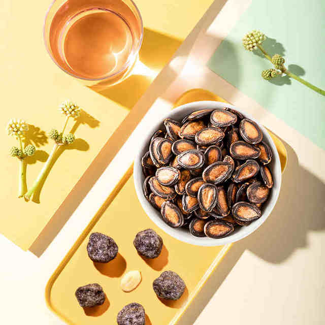 Lai Yifen Hua Plum Flavored Watermelon Seeds 500g New Arrivals