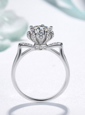 莫桑石群镶猫耳朵戒指