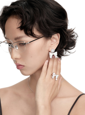 YVMIN尤目x SHUSHUTONG 陶瓷蝴蝶结戒指戒圈生日礼物新品