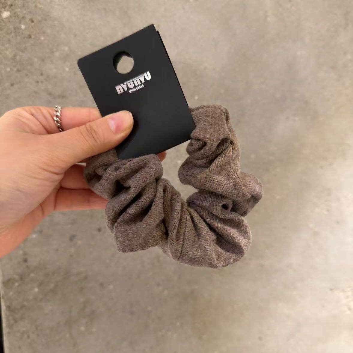 10.17韩国nyunyu发饰简约新款针织复古大肠发圈 - 图2