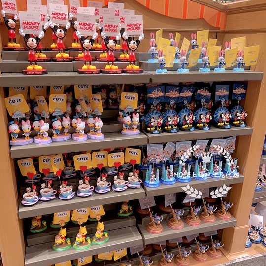 Disney ornaments domestic purchasing cute photo clip