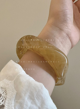 不规则透明纹理树脂手镯女个性设计感时尚独特精致百搭手环手饰