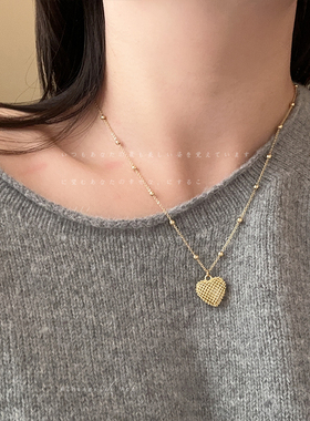 设计感缕空编制爱心吊坠项链女小众个性简约时尚潮流颈链毛衣链