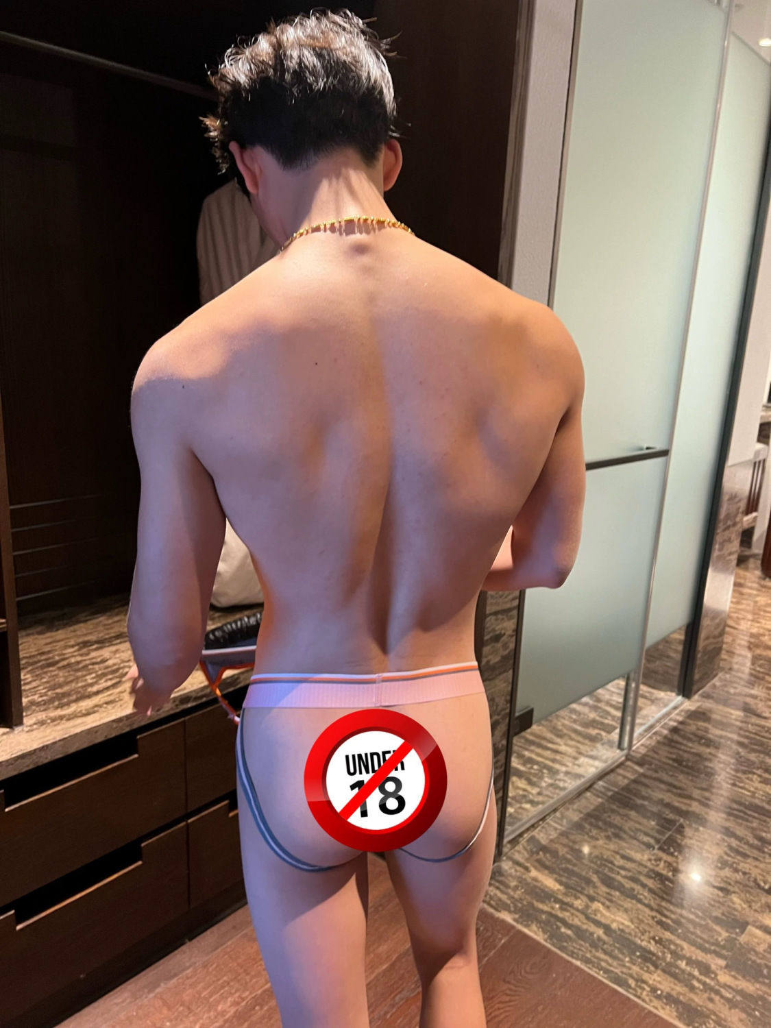 男士冰丝双丁内裤透气透明纯色U凸性感大囊袋弹力提臀低腰丁字裤,淘宝优惠券,粉丝福利购,淘宝优惠卷