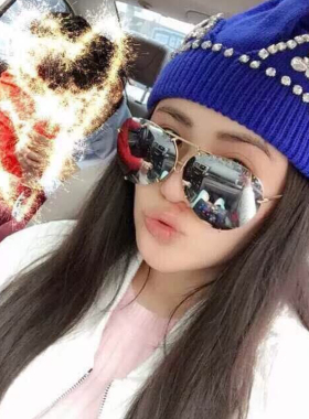 飞行员太阳镜娃娃同款