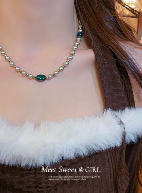 灰色珍珠串珠项链简约