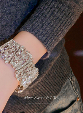 银色手镯金属弹力手环手饰