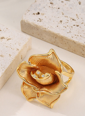 新款法式轻奢锆石花朵戒指女小众设计高级感复古百搭指环精致首饰