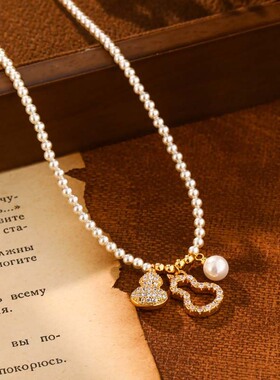 新款铜钱小马高级感吊坠精美珠珠马项链时尚轻奢小众简约手链首饰