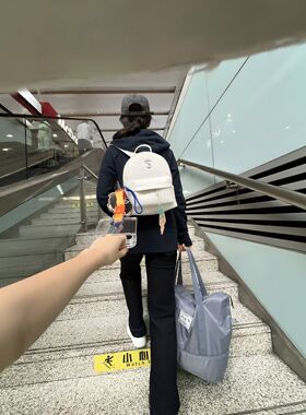 公交车把手挂件透明拉手吊环学生双肩书包抽象钥匙扣送朋友礼物