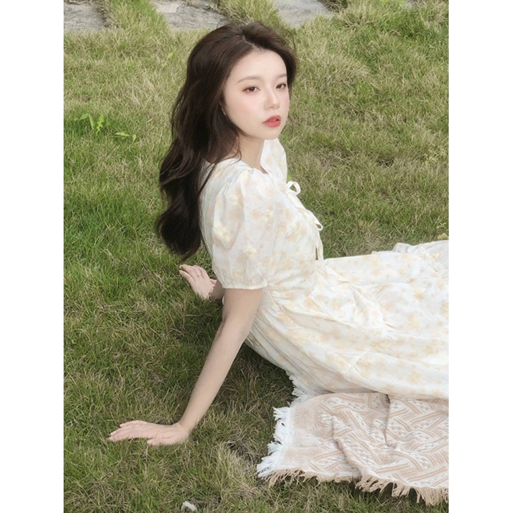 方领泡泡袖碎花连衣裙2025新款女夏收腰法式温柔风茶歇桔梗长裙子 - 图1