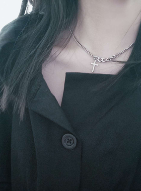 ins冷淡风短款十字架复古锁骨链