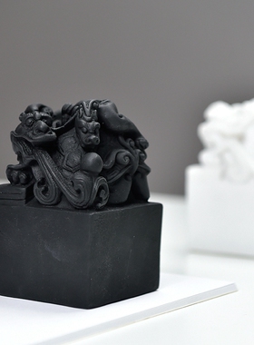 新中式风树脂黑色拍摄书房摆件