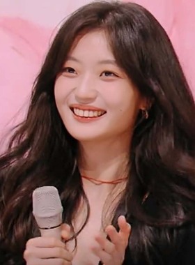 你好星期六孙千同款红色小米珠锁骨链choker简约高级感百搭项链