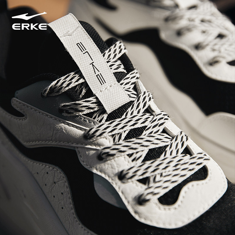  鸿星尔克板鞋/休闲鞋