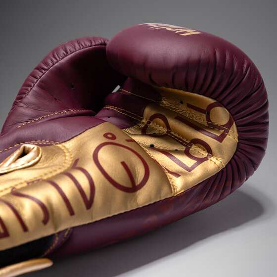 VENUM Venom Rajadamnern joint boxing gloves adult men's and women's boxing gloves fighting Muay Thai fighting training