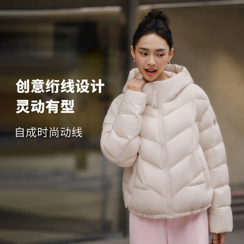 坦博尔25年秋冬季新款好看羽绒服女短款保暖连帽时尚廓形泡芙外套 - 图0