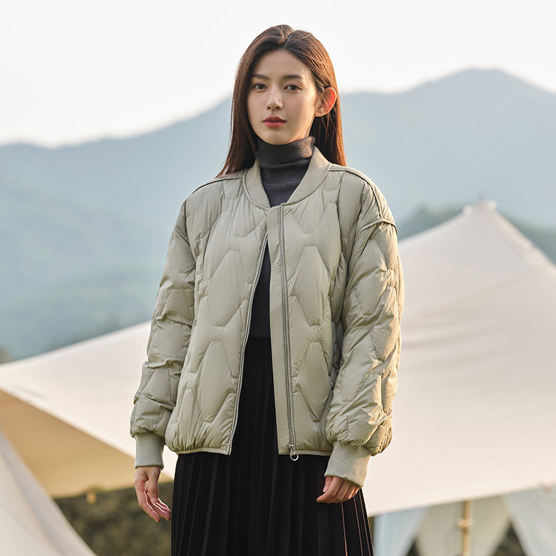 坦博尔菱格短款2022年新款羽绒服 坦博尔羽绒服
