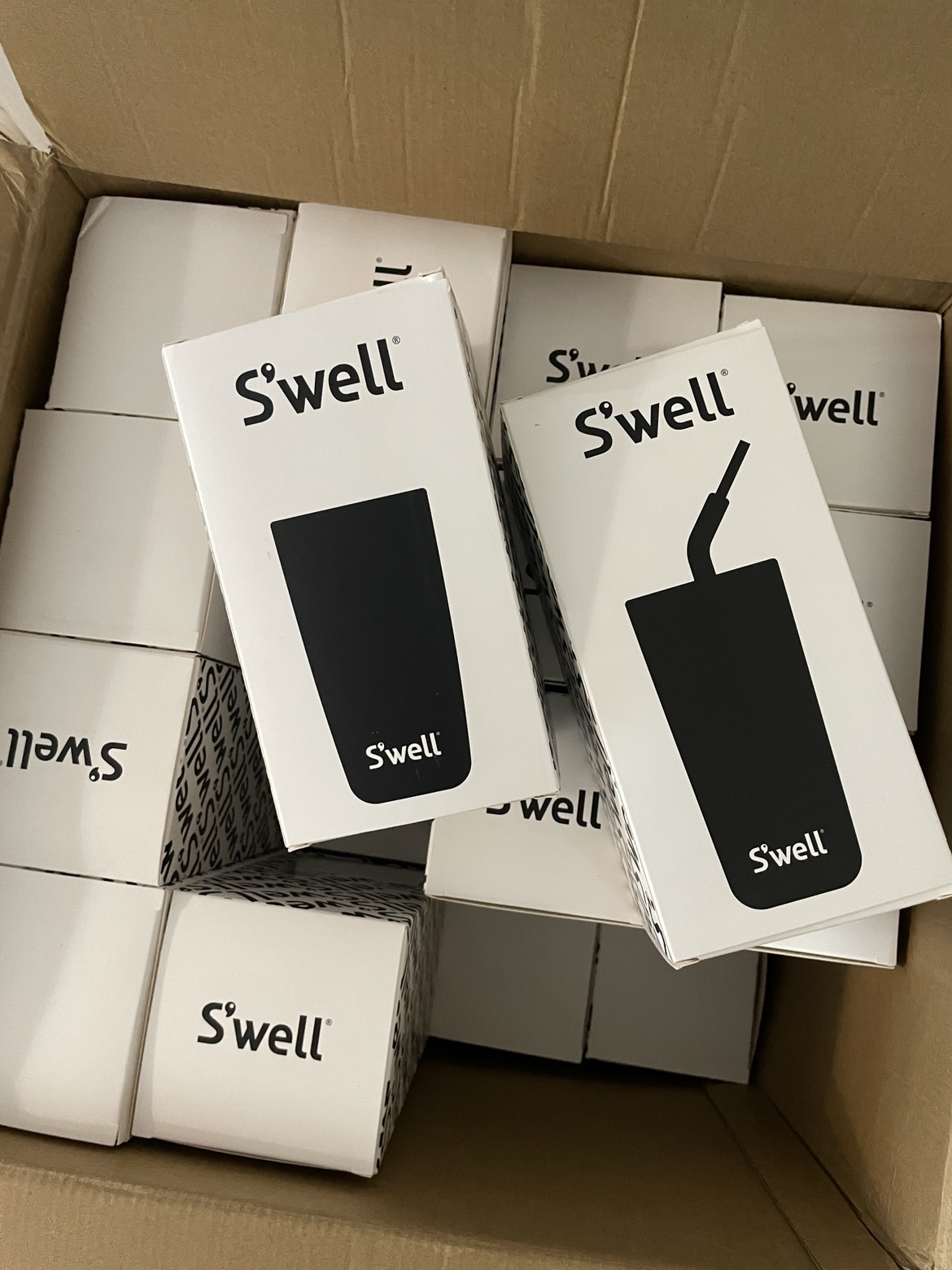 【正品折扣】swell保温杯粉色吸管杯保温水壶不锈钢水瓶 - 图2