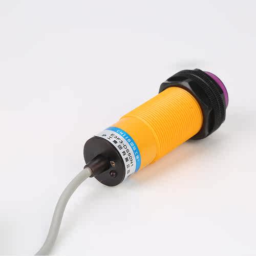 沪工E3F3-DS150N1 N2 P1 P2 Y1 Y2 光电开关检测距离150CM直流M30 - 图0