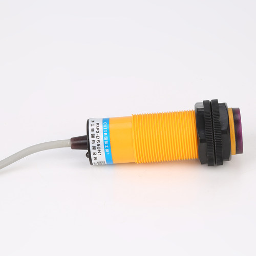 沪工E3F3-DS150N1 N2 P1 P2 Y1 Y2 光电开关检测距离150CM直流M30 - 图1