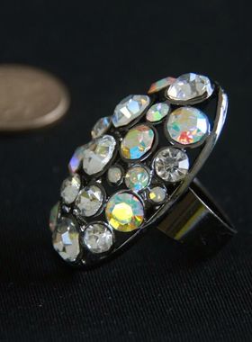 沉淀光辉夸张质感超闪独家戒指