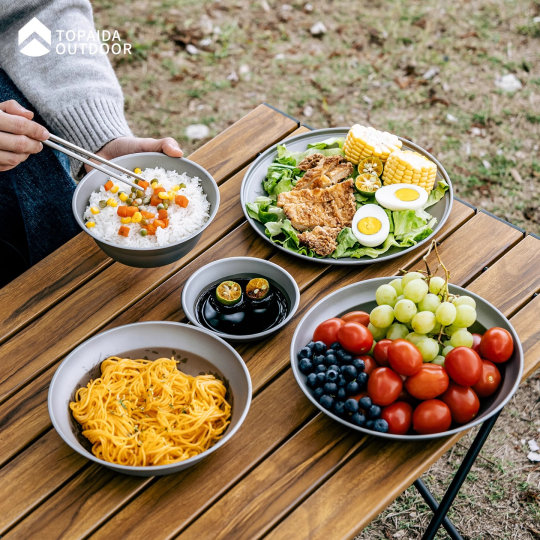 Outdoor pure titanium dinner plates, dishes and picnic set