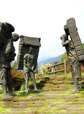 背茶人玻璃钢雕塑铸铜不锈钢步行街户外艺术大型人物雕塑摆件定制