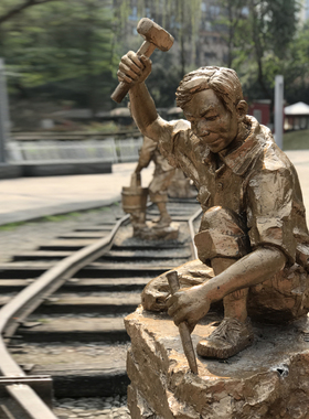 劳动户外人物精雕宴玻璃钢