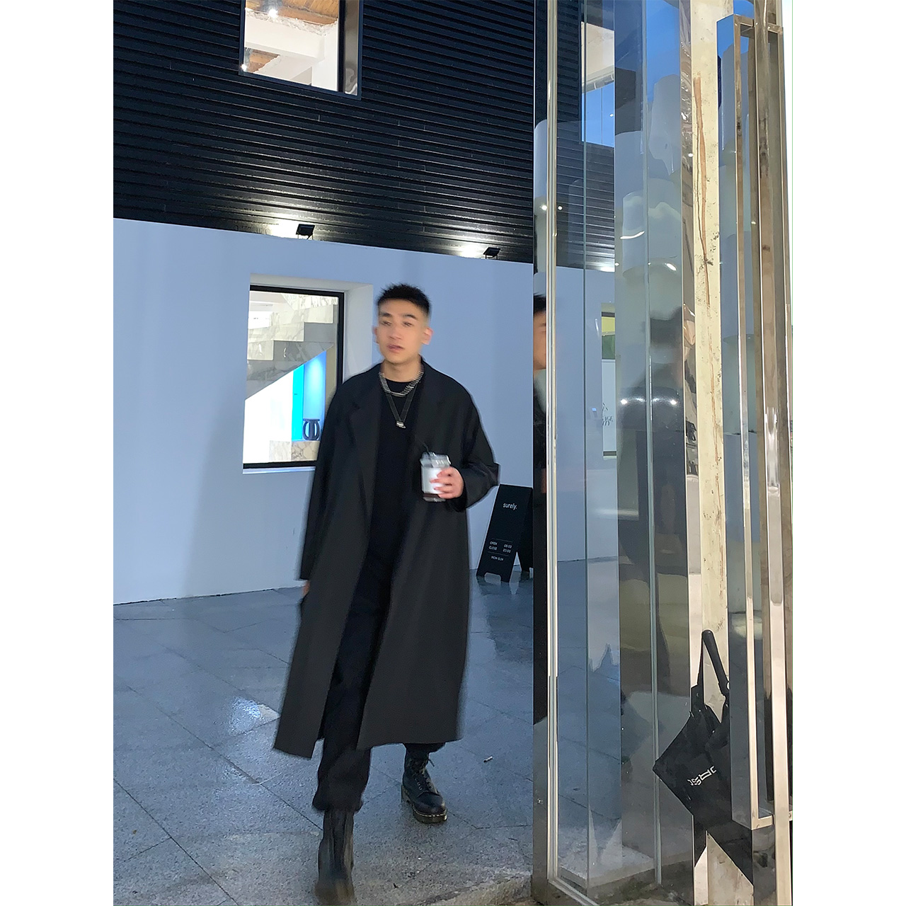 新款中长款秋冬气质外套韩版宽松上衣男 叁佰男士风衣 SANBAI 2020 新款中长款秋冬气质外套韩版宽松上衣男 叁佰男士风衣 SANBAI 2020